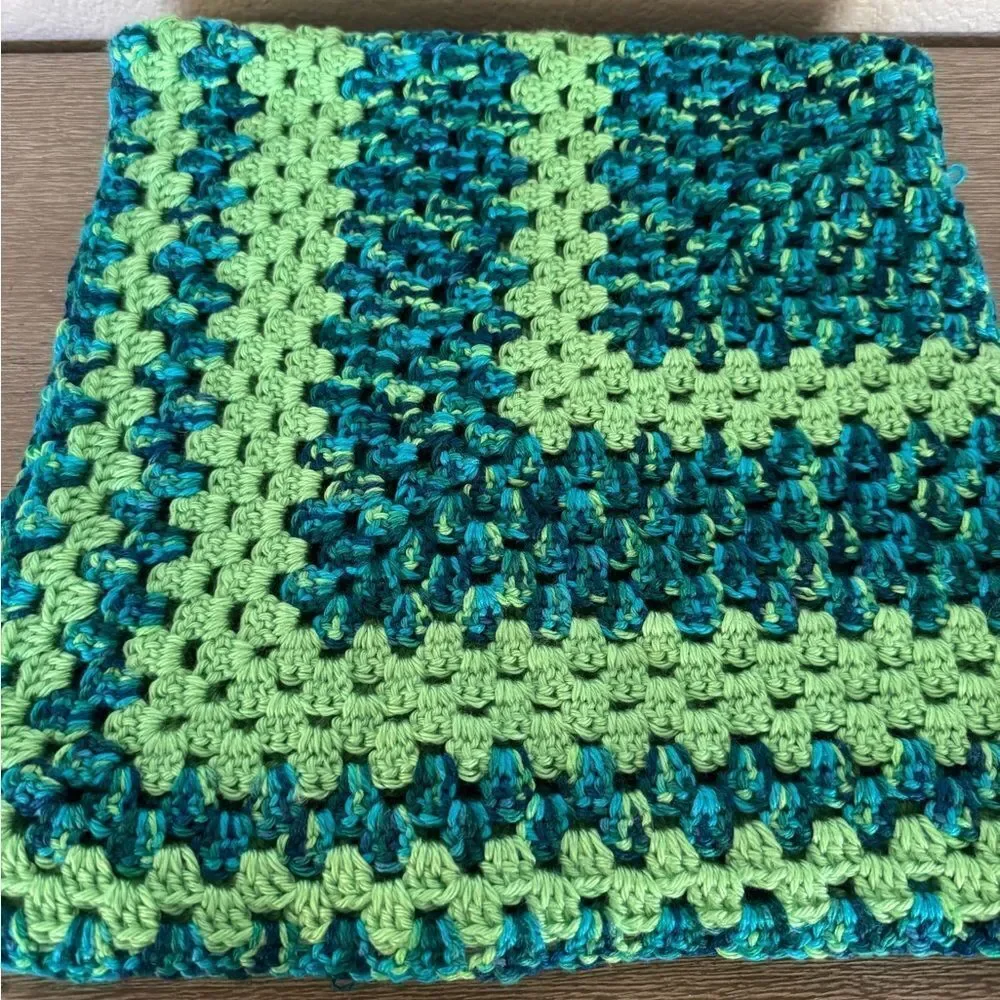 Vintage Blue Green Crochet Knit Afghan Throw Baby Blanket Decor